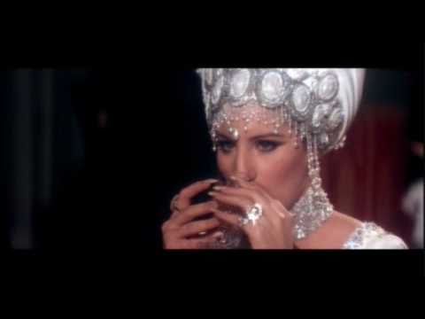 Текст песни Barbra Streisand - Love With All The Trimmings