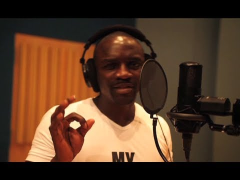 Текст песни Akon - Chammak Challo