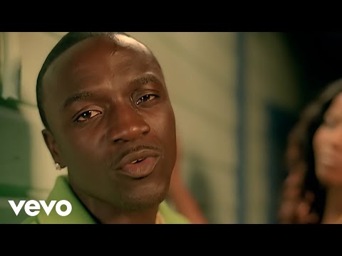 Текст песни Akon - Nobody wanna see us together
