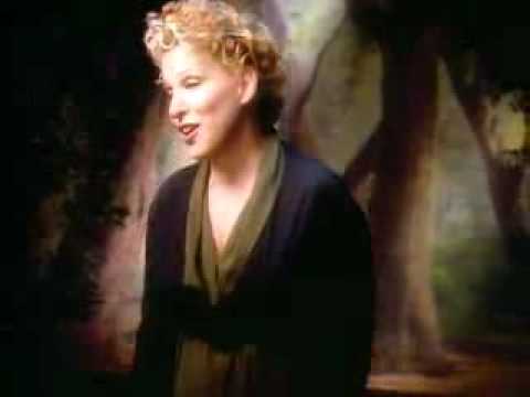 Текст песни BETTE MIDLER - From A Distance