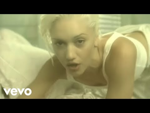 Текст песни Gwen Stefani - Underneath It All