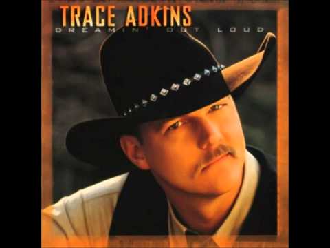 Текст песни TRACE ADKINS - Hold You Now