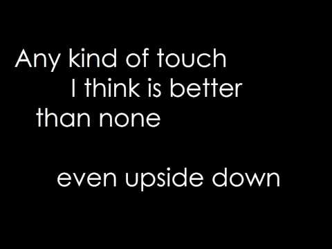 Текст песни  - Upside Down