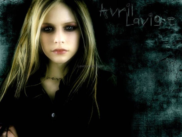 Текст песни Avril Lavigne - He Wasn't