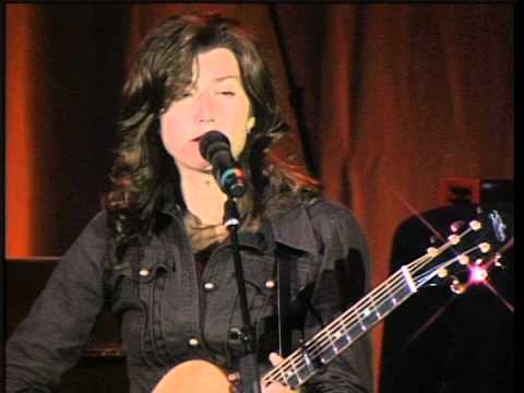 Текст песни Amy Grant - Lay Down (The Burden Of Your Heart)