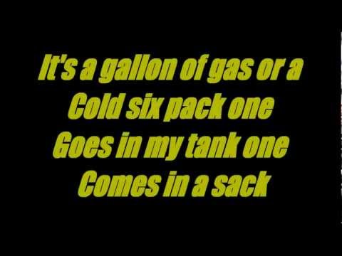 Текст песни Chris Young - Beer Or Gasoline