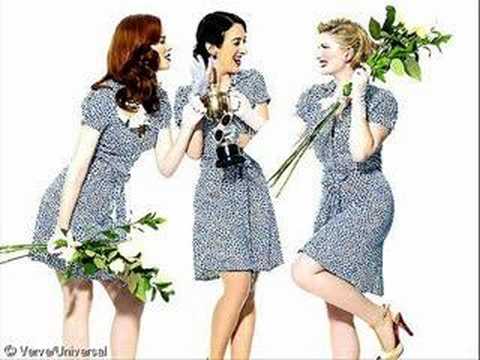 Текст песни The Puppini Sisters - Its Not Over Death Or The Toy Piano