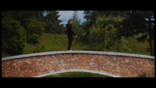 Текст песни  - Почему молчат твои глаза