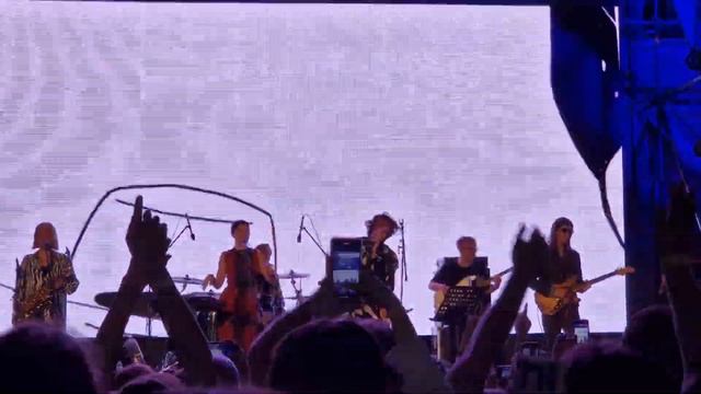 Текст песни Краснознаменная дивизия имени моей бабушки - Последнее лето детства