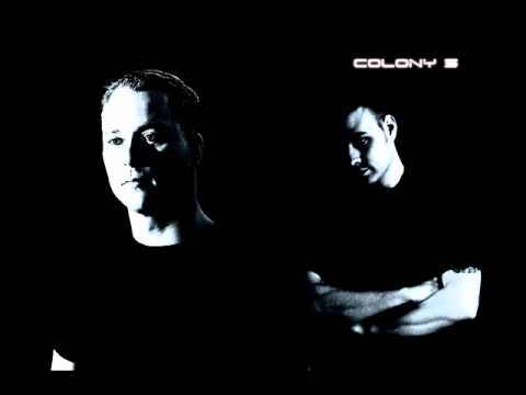 Текст песни Colony 5 - Is She Scared