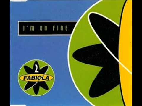 Текст песни  Fabiola - Im on Fire