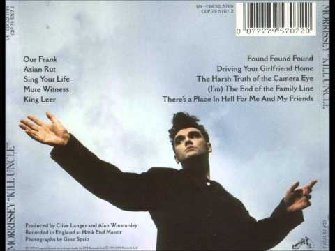 Текст песни Morrissey - The Harsh Truth of The Camera Eye