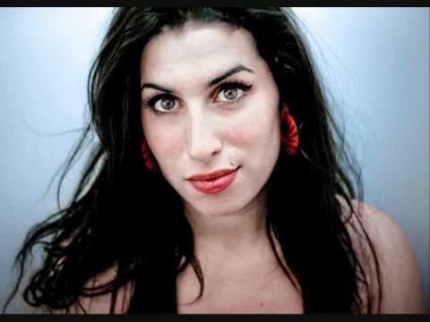 Текст песни Amy Winehouse - I Should Care (Live)