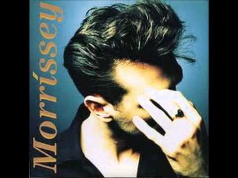 Текст песни Morrissey - Moon River