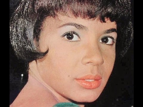 Текст песни Shirley Bassey - I Get A Kick Out Of You