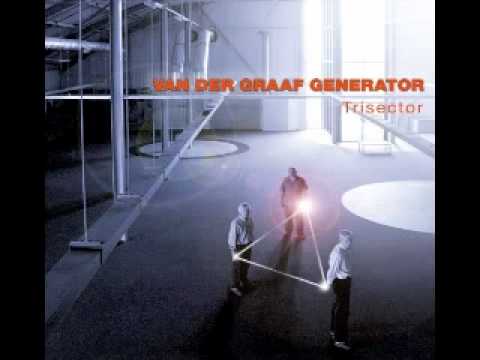 Текст песни Van Der Graaf Generator - Trisector (2008)-Only In a Whisper