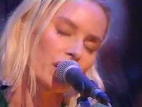 Текст песни Aimee Mann - Choice In The Matter
