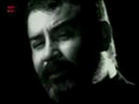 Текст песни Ahmet Kaya - Alnında Dağ Ateşi