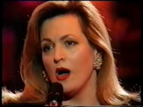 Текст песни Barbara Dickson - Call On Me