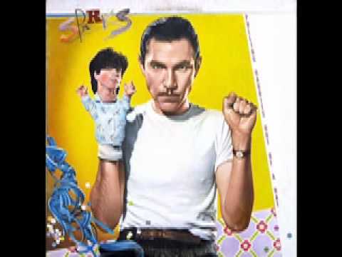 Текст песни Sparks - A Song That Sings Itself