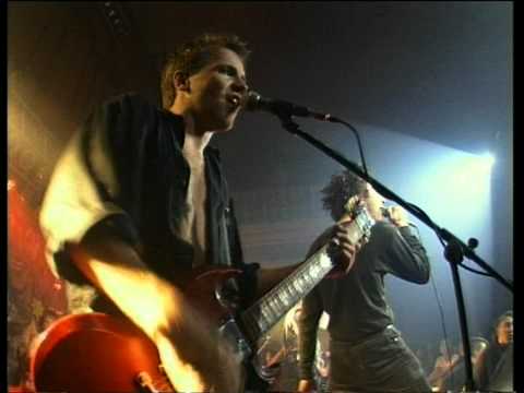 Текст песни  - Холодное тело ( 1999 Live )