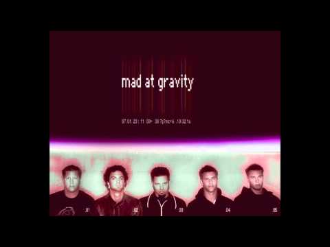 Текст песни Mad At Gravity - Stay