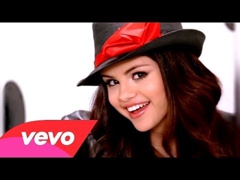 Текст песни Selena Gomez - Cruela Devil