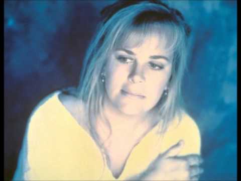Текст песни Mary Chapin Carpenter - A Place In The World