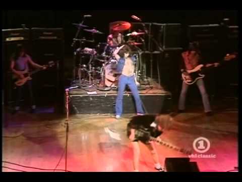 Текст песни  - Let There Be Rock (Let There Be Rock 1977)