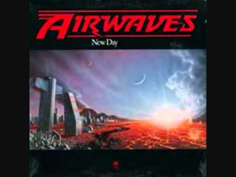 Текст песни Airwaves - You Are The New Day