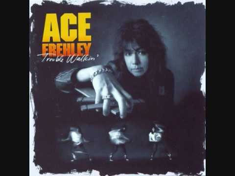 Текст песни Ace Frehley - Hide Your Heart