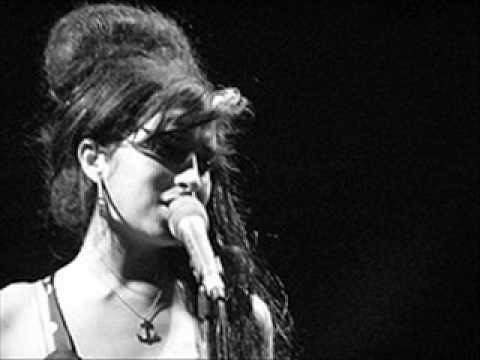 Текст песни Amy Winehouse - Youre Wondering Now