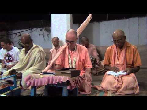 Текст песни Чайтанья Чандра Чаран Махардж - Бхаджаху ре мана