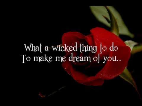Текст песни  - Wicked Game (Chris Isaak cover)