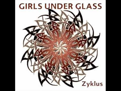 Текст песни Girls Under Glass - Touch Me
