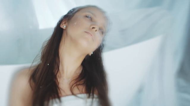 клип DAASHA - Оттепель