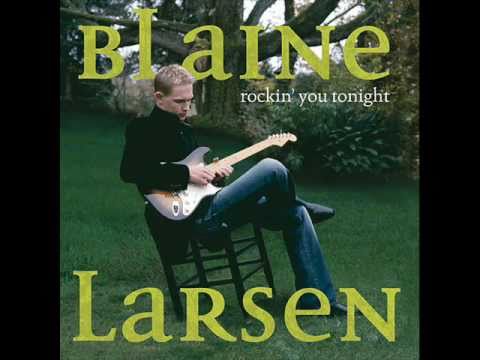 Текст песни Blaine Larsen - Lips Of A Bottle