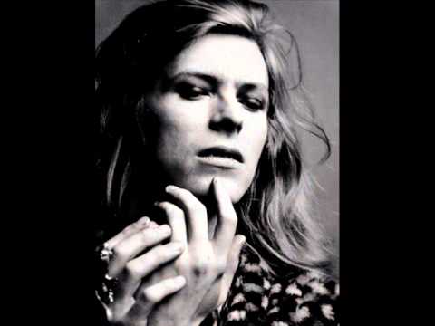 Текст песни David Bowie - Moonage Daydream Arnold Corns Version
