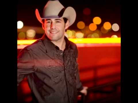 Текст песни Aaron Watson - Not Just Another Pretty Face