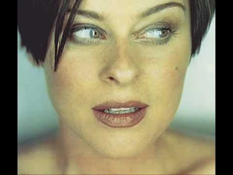 Текст песни Lisa Stansfield - People Hold On Bootleg Mix