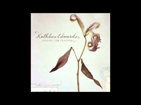 Текст песни Kathleen Edwards - Scared At Night