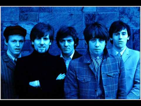 Текст песни Hollies - Soldiers Song