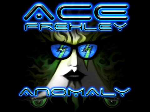 Текст песни Ace Frehley - Too Many Faces