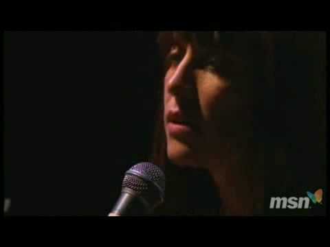 Текст песни Leslie Feist - The Water