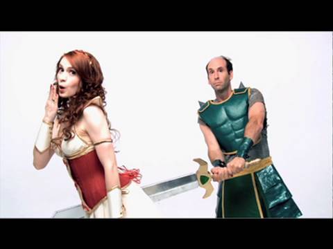 Текст песни The Guild Feat Felicia Day - Do You Wanna Date My Avatar