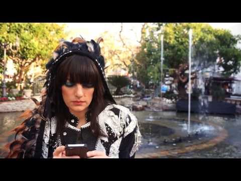 Текст песни  - Your Ghost