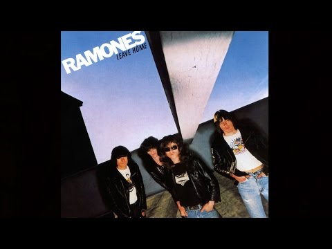 Текст песни The Ramones - Carbona Not Glue
