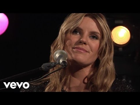 Текст песни Grace Potter And The Nocturnals - Big White Gate