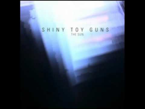 Текст песни Shiny Toy Guns - The Sun