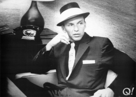 Текст песни Frank Sinatra - A Lovely Way To Spend An Evening